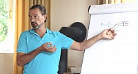 Thierry teaching the relationship of anatomy and the traditional al approach